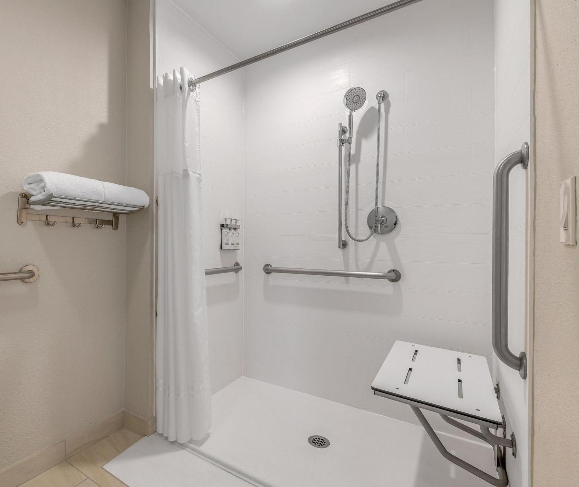 Holiday Inn Express San Diego South - National City By Ihg Extérieur photo