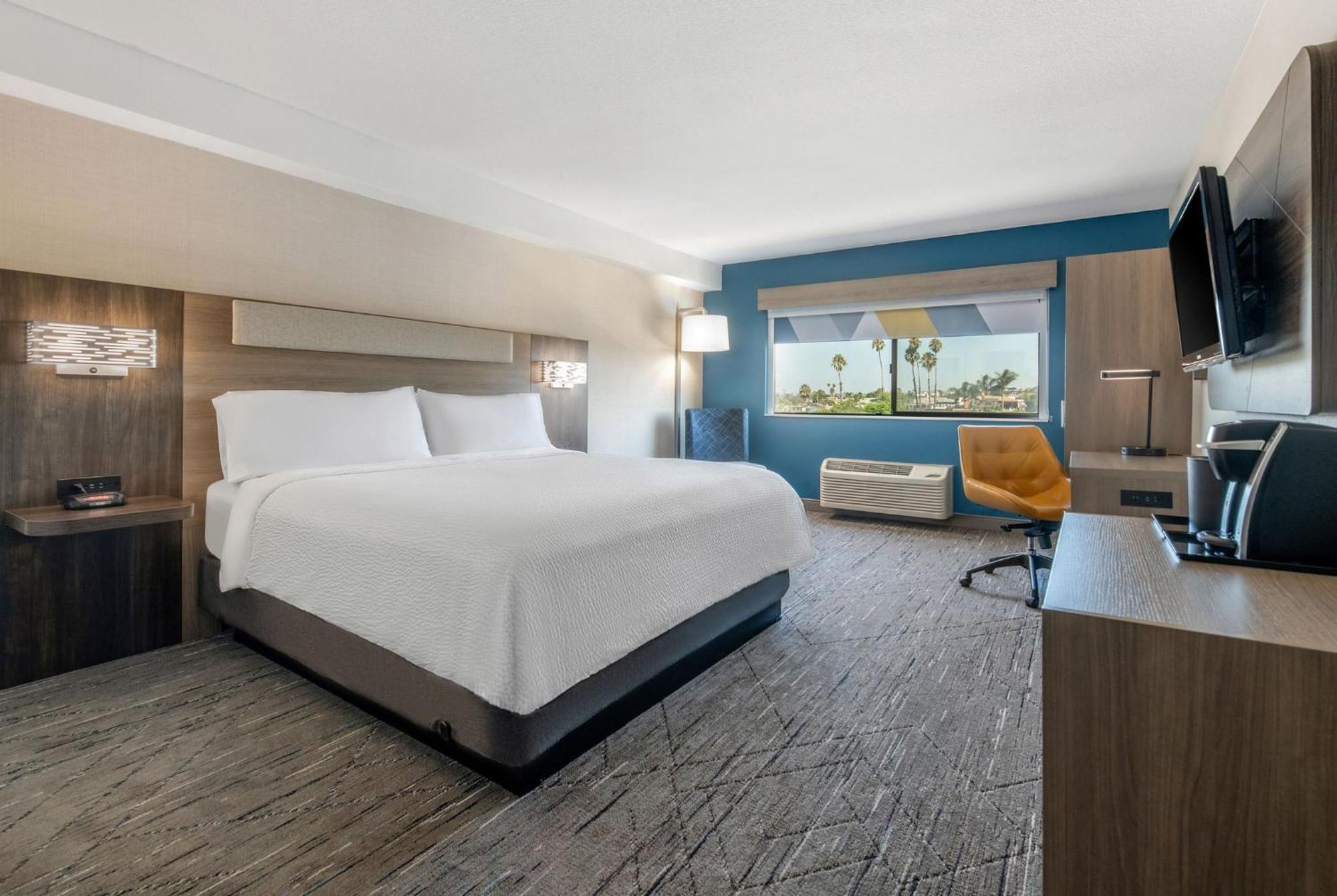 Holiday Inn Express San Diego South - National City By Ihg Extérieur photo
