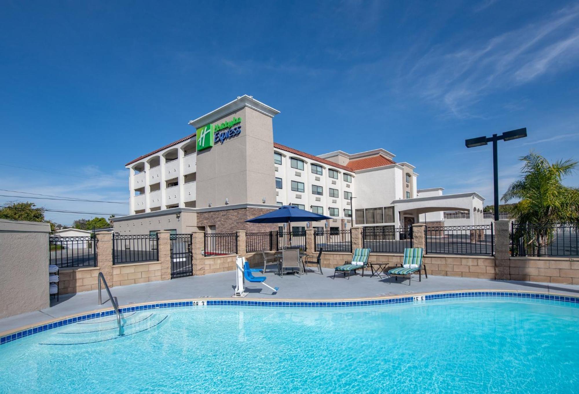 Holiday Inn Express San Diego South - National City By Ihg Extérieur photo